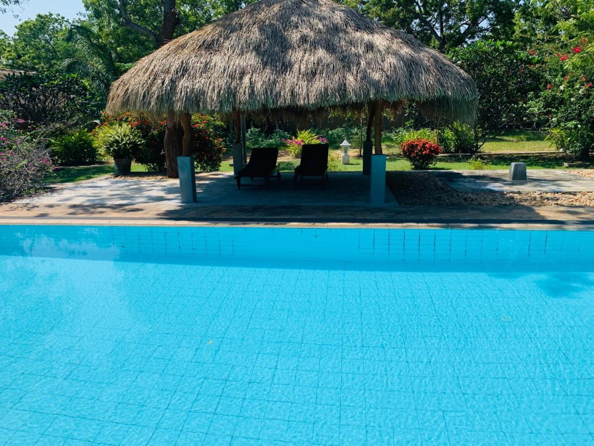 Shangri-Lanka Village Тисамахарама Екстериор снимка