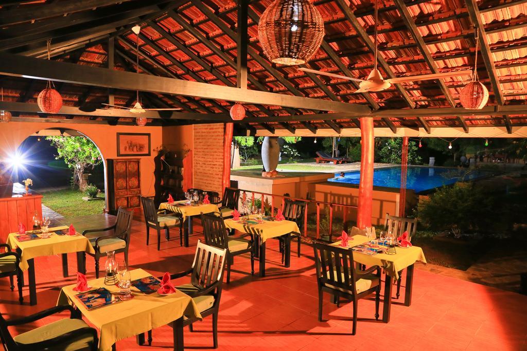 Shangri-Lanka Village Тисамахарама Екстериор снимка