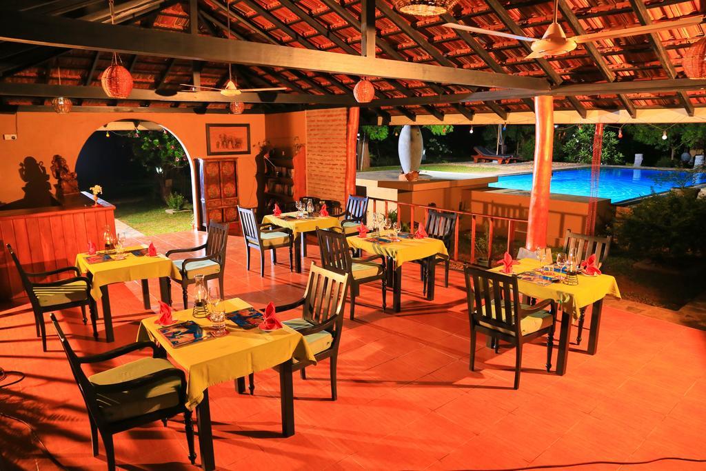 Shangri-Lanka Village Тисамахарама Екстериор снимка